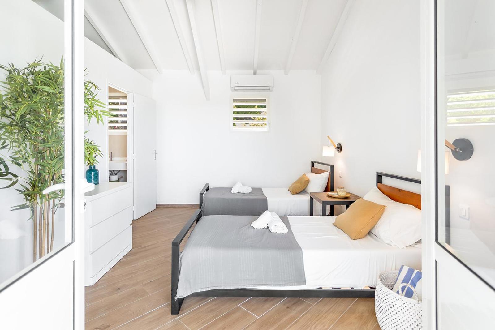 Villa Mallory, 3 Bedrooms, Private Pool And Ocean View Quarter of Orleans 外观 照片